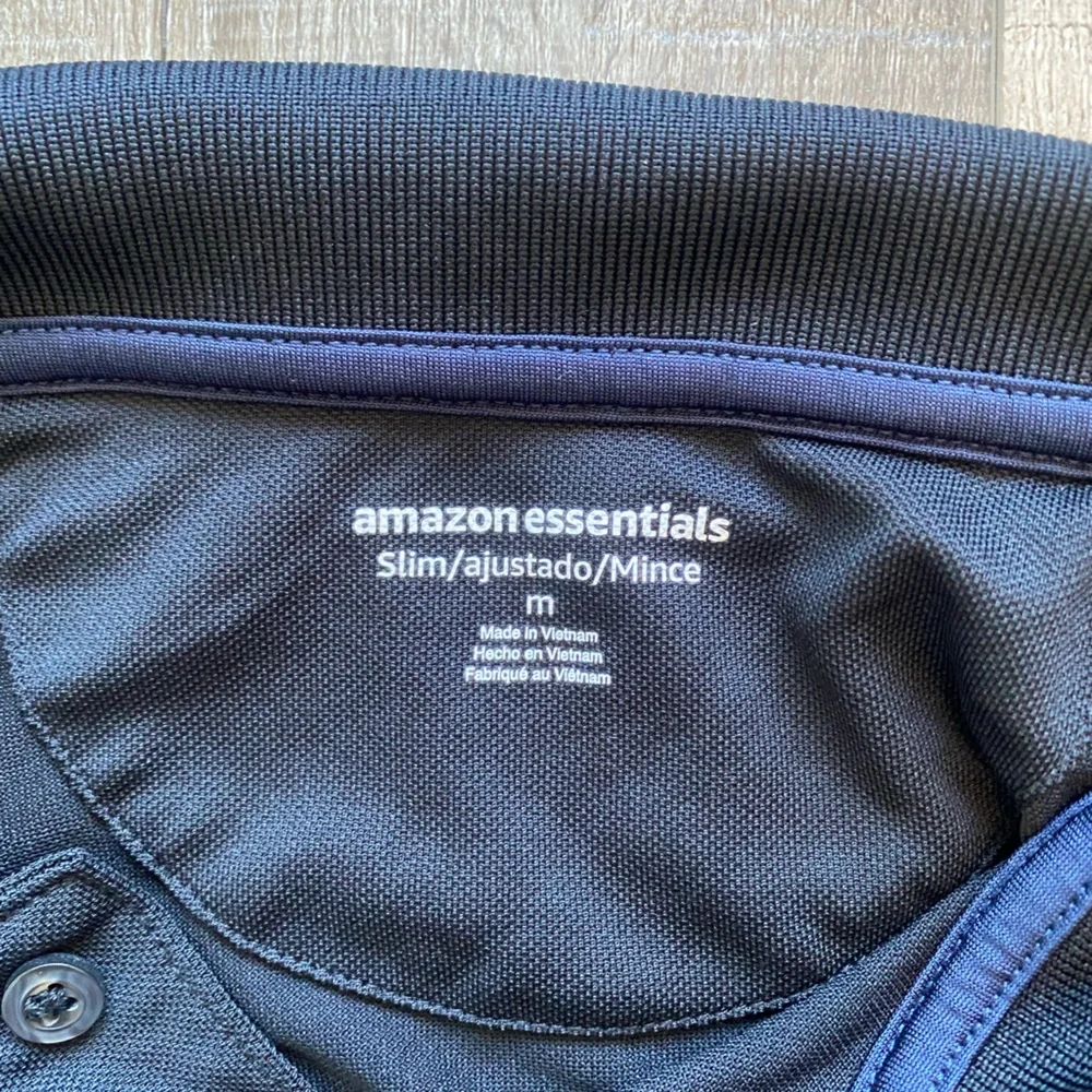 ✨FREE✨ - Picture 3 of 3